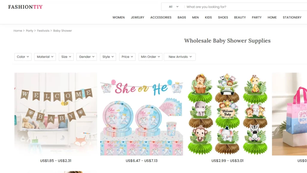Fashion TIY, an example of a dropshipping clothing supplier. 